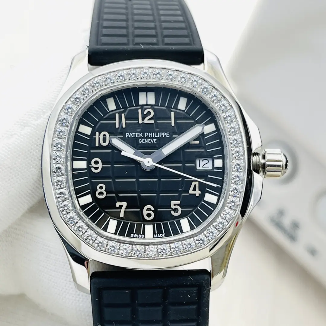 Patek Philippe Aquanaut Ladies Watch 5067A-001 - Image 5