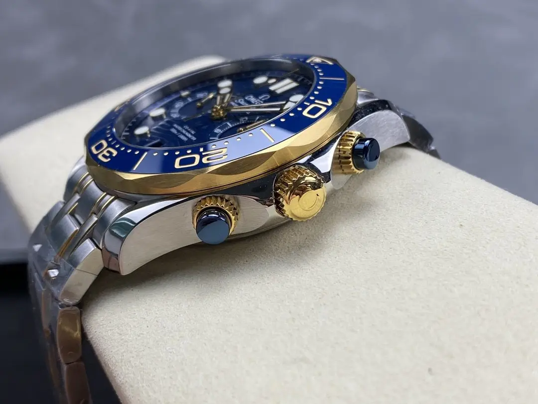 Omega Seamaster Diver 300m Steel Blue Dial 44mm Ref. 210.20.44.51.03.001 - Image 7