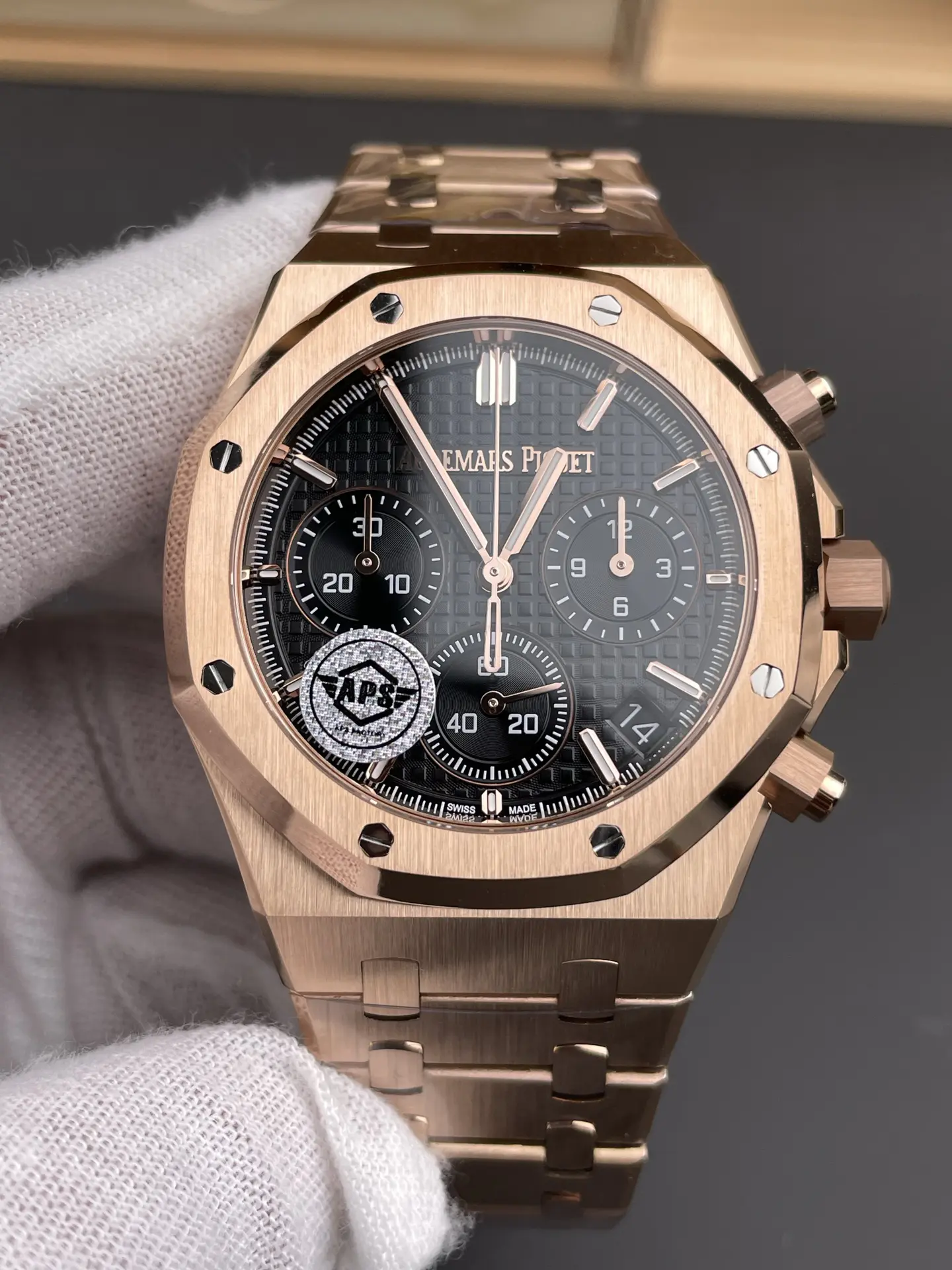 Audemars Piguet Royal Oak Chronograph Rose Gold Black Dial 41mm Ref. 26240OR.OO.1320OR.02 - Image 4