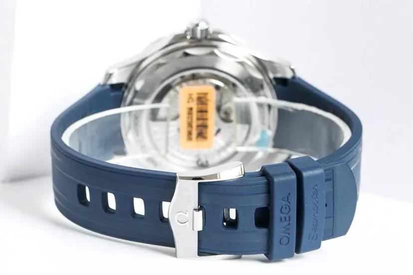 Omega Seamaster Diver 300m Steel Blue Dial 42mm Ref. 210.32.42.20.03.001 - Image 8