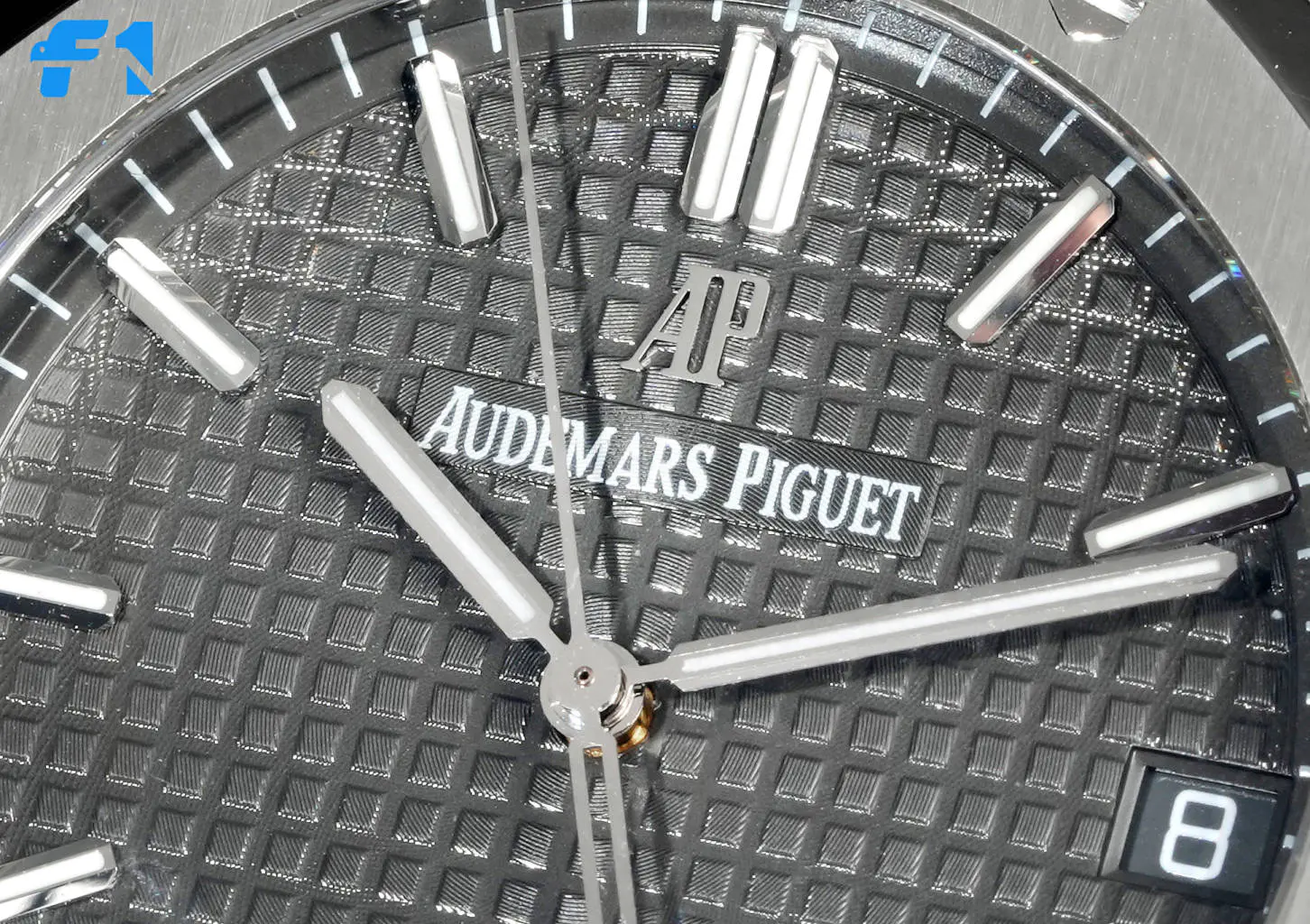 Audemars Piguet Royal Oak "50th Anniversary" 37mm Grey Dial Reference 15550ST.OO.1356ST.03 - Image 3