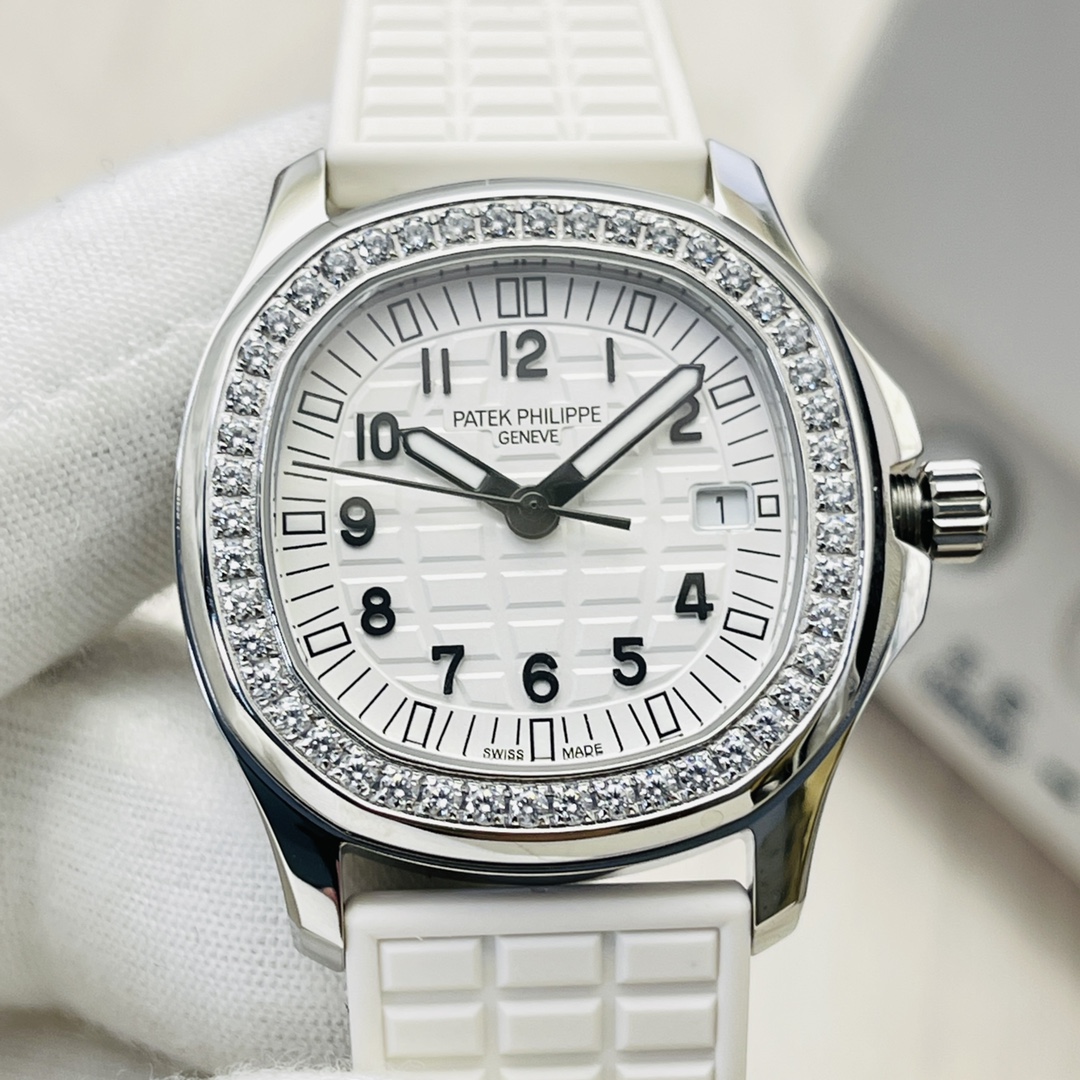 Patek Philippe Aquanaut Diamond Ladies Watch 5067A-024 - Image 10