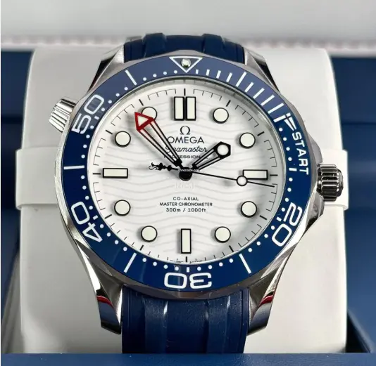 Omega Seamaster Diver 300m America's Cup Edition Steel White Dial 42mm Ref. 210.32.42.20.04.002 - Image 4