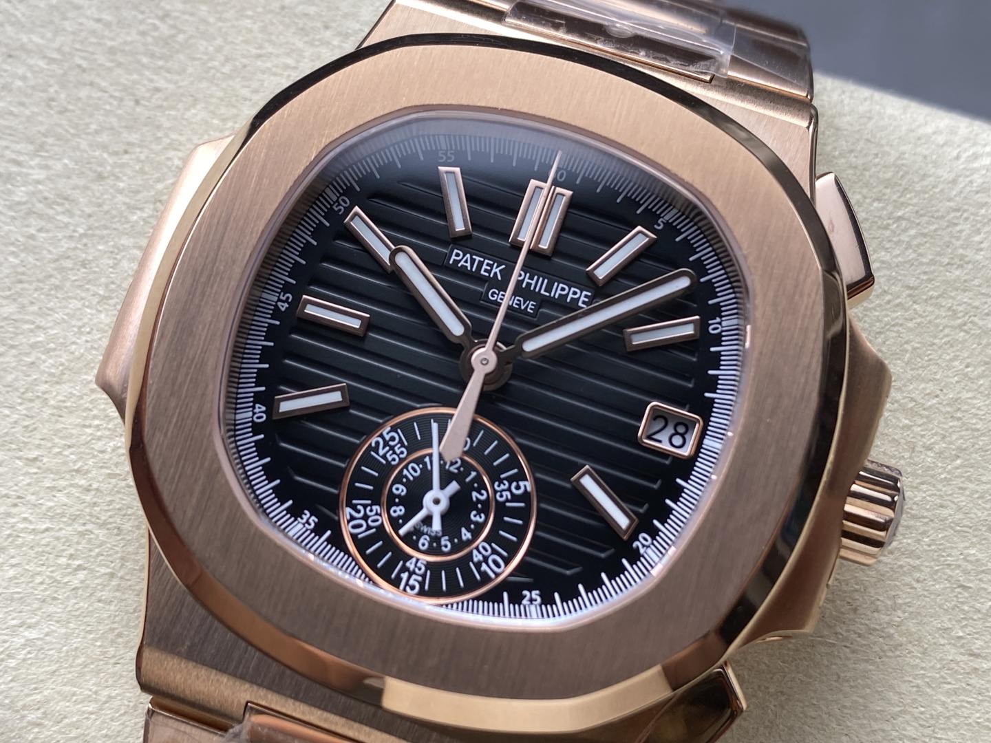 Patek Philippe Watches Nautilus 5980/1R-001 - Image 3