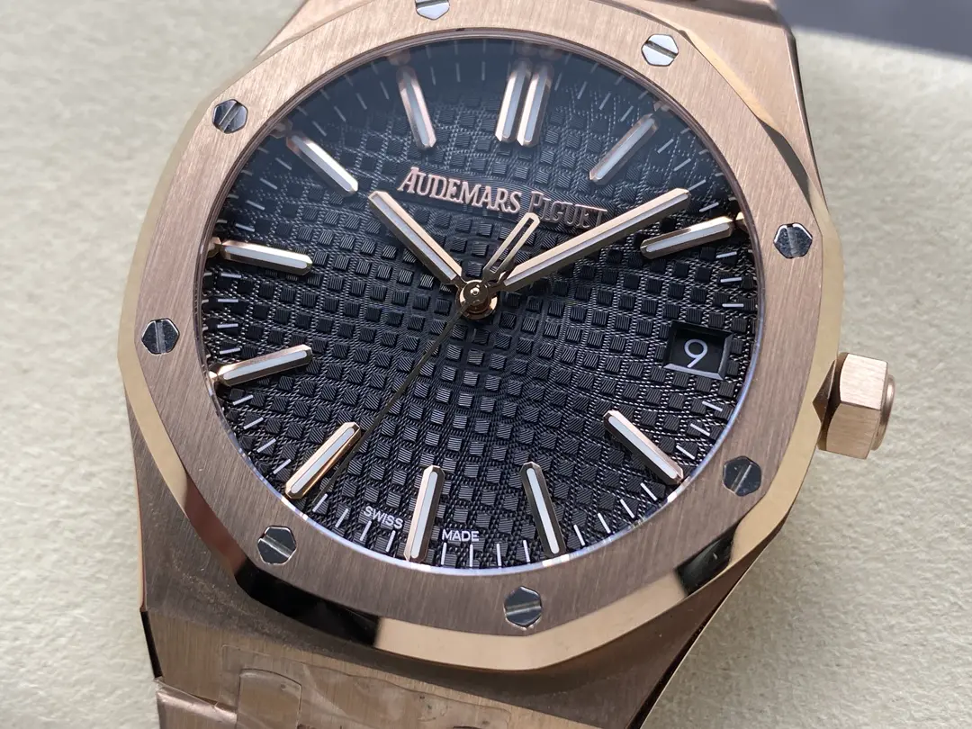 Audemars Piguet Royal Oak Selfwinding Rose Gold Black Dial 41mm Ref. 15510OR.OO.1320OR.04 - Image 3