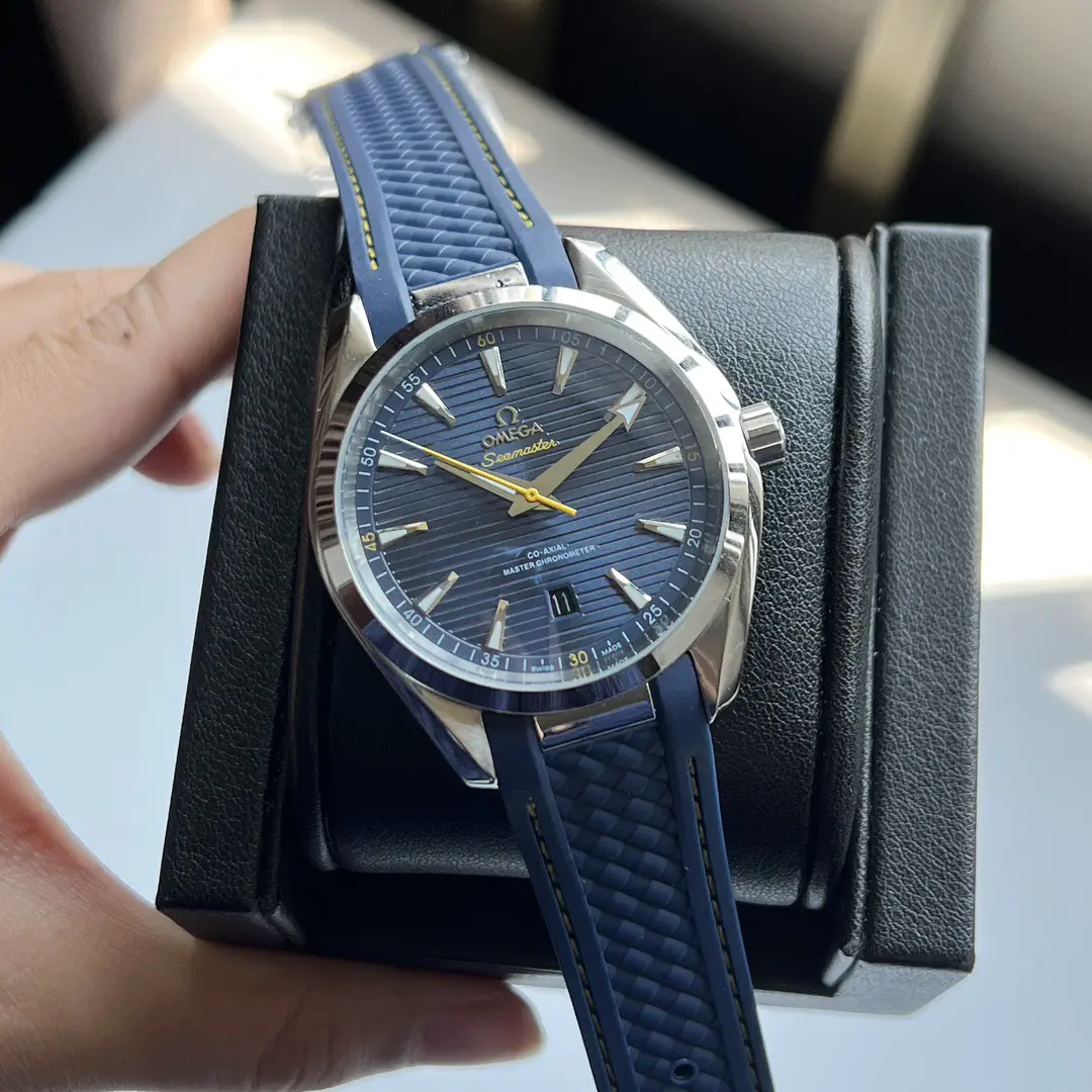 Omega Aqua Terra Steel Blue Dial 41mm Ref. 220.12.41.21.03.009 - Image 4