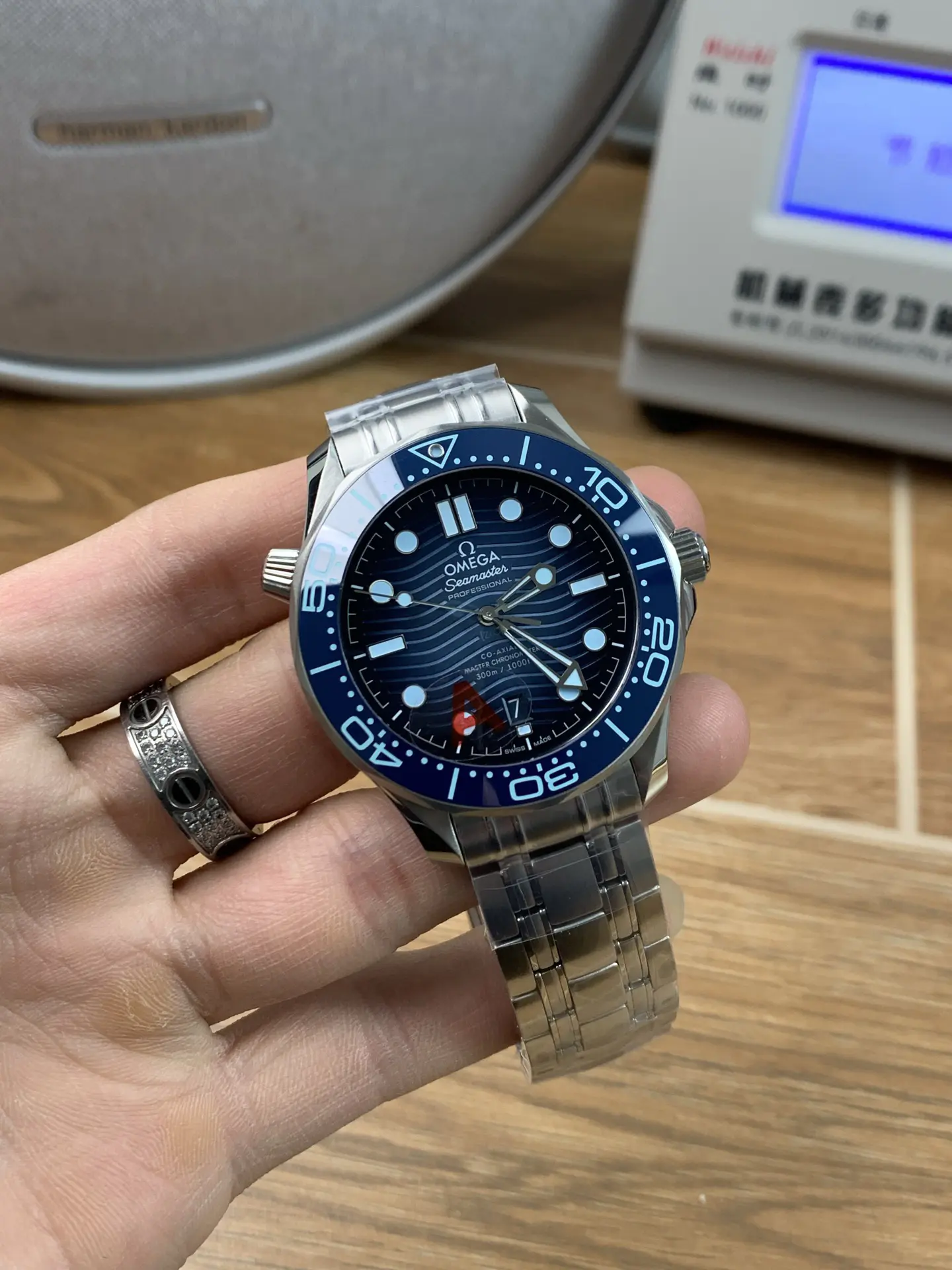 Omega Seamaster Diver 300M 210.30.42.20.03.003 - Image 4