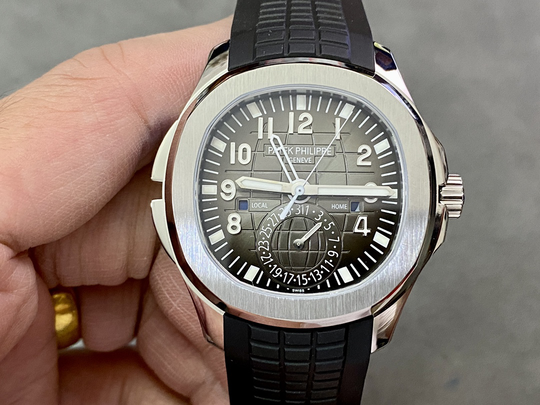 Patek Philippe Aquanaut 5164A-001 - Image 2