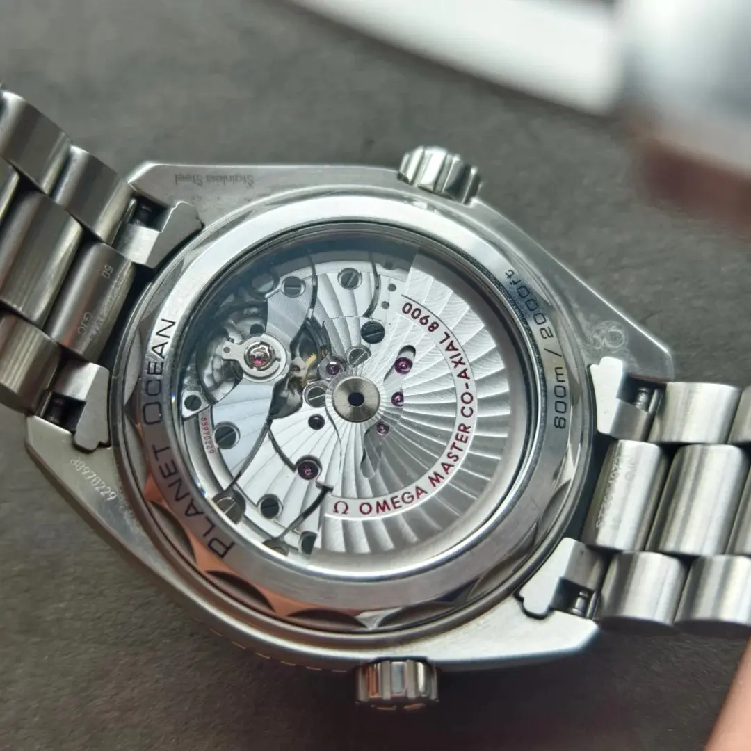 Omega Seamaster Planet Ocean 600m 43.5mm 215.30.44.21.03.001 - Image 5