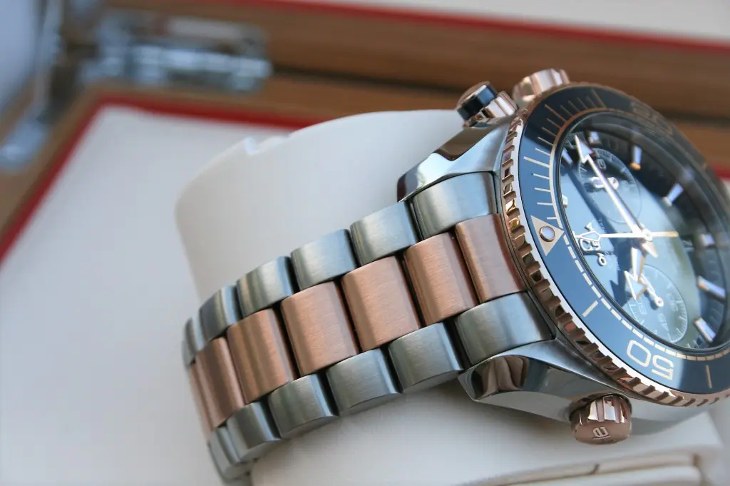Omega Seamaster Planet Ocean 600m 45.5mm - 215.20.46.51.03.001 - Image 3