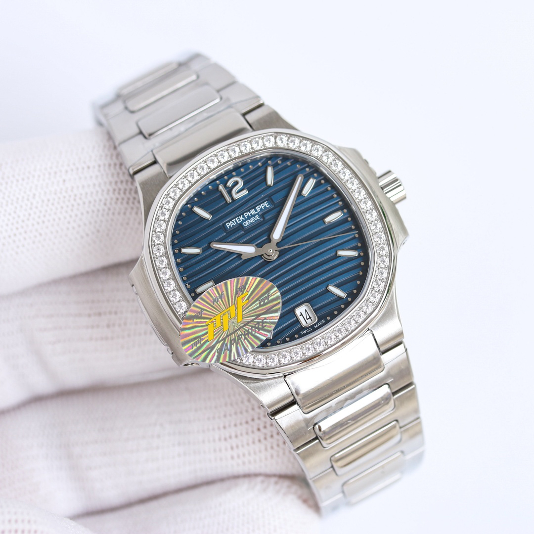 Patek Philippe Nautilus Steel 7118-1200A-001 - Image 3