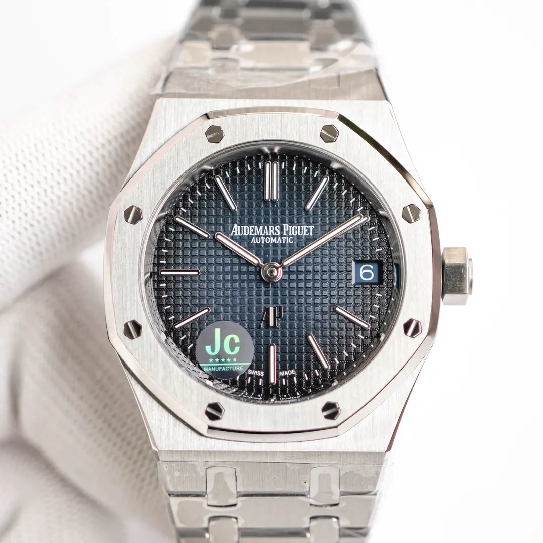Audemars Piguet Royal Oak Jumbo 39mm Stainless Steel Jumbo Ultra-Thin Blue Dial 15202ST.OO.1240ST.01 - Image 2