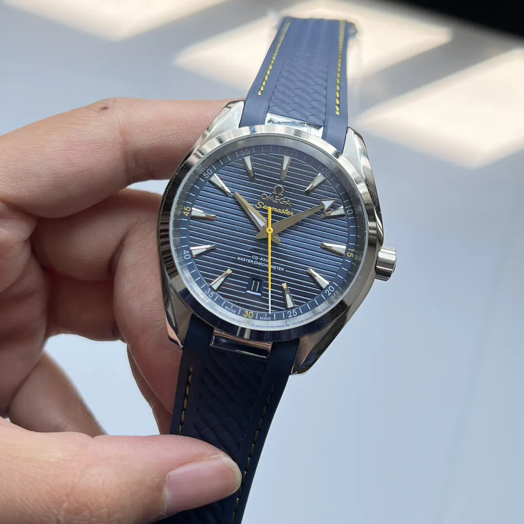 Omega Aqua Terra Steel Blue Dial 41mm Ref. 220.12.41.21.03.009 - Image 2