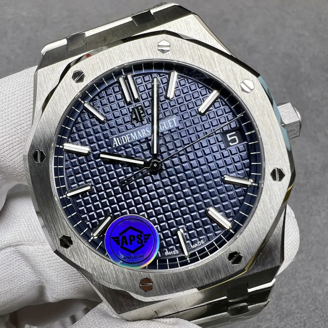 Audemars Piguet Royal Oak Selfwinding "50th Anniversary" Steel Blue Dial 41mm - Image 5