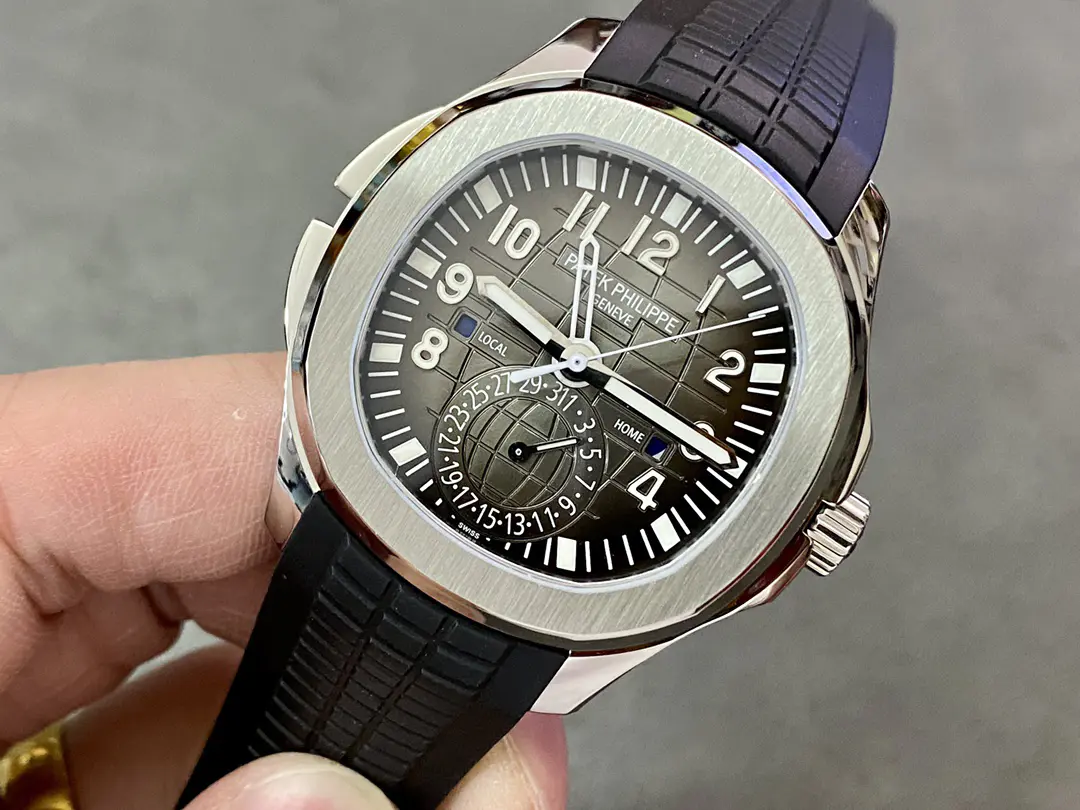 Patek Philippe Aquanaut 5164A-001 - Image 4
