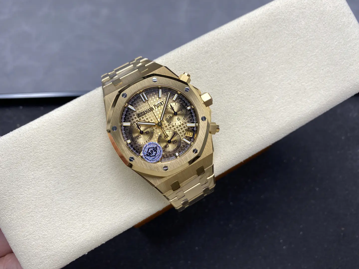 Audemars Piguet Royal Oak Chronograph Smoked Champagne dial 26240BA.OO.1320BA.02 - Image 4