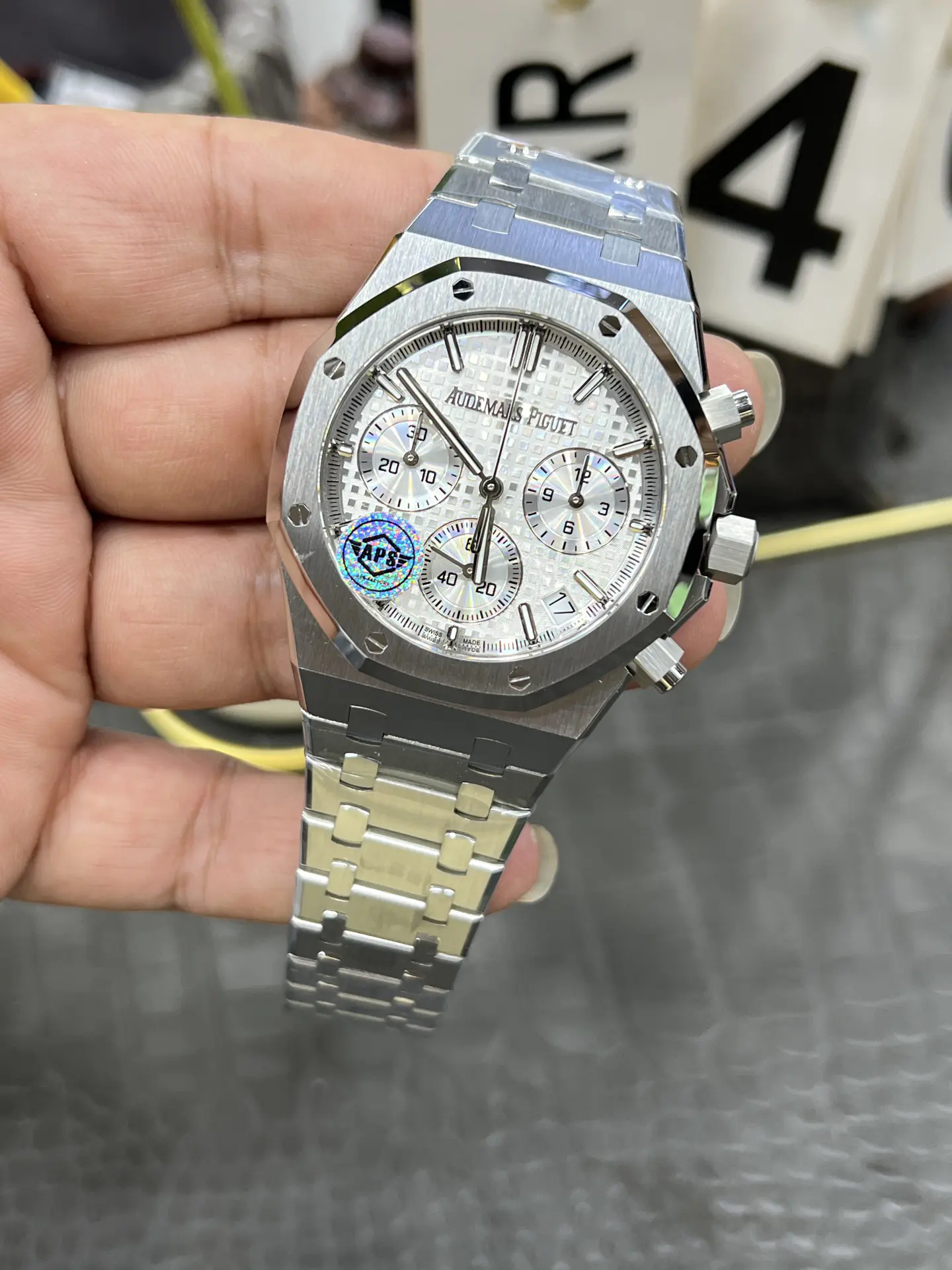 Audemars Piguet Royal Oak Chronograph Steel Black Dial 41mm Ref. 26240ST.OO.1320ST.07 - Image 9
