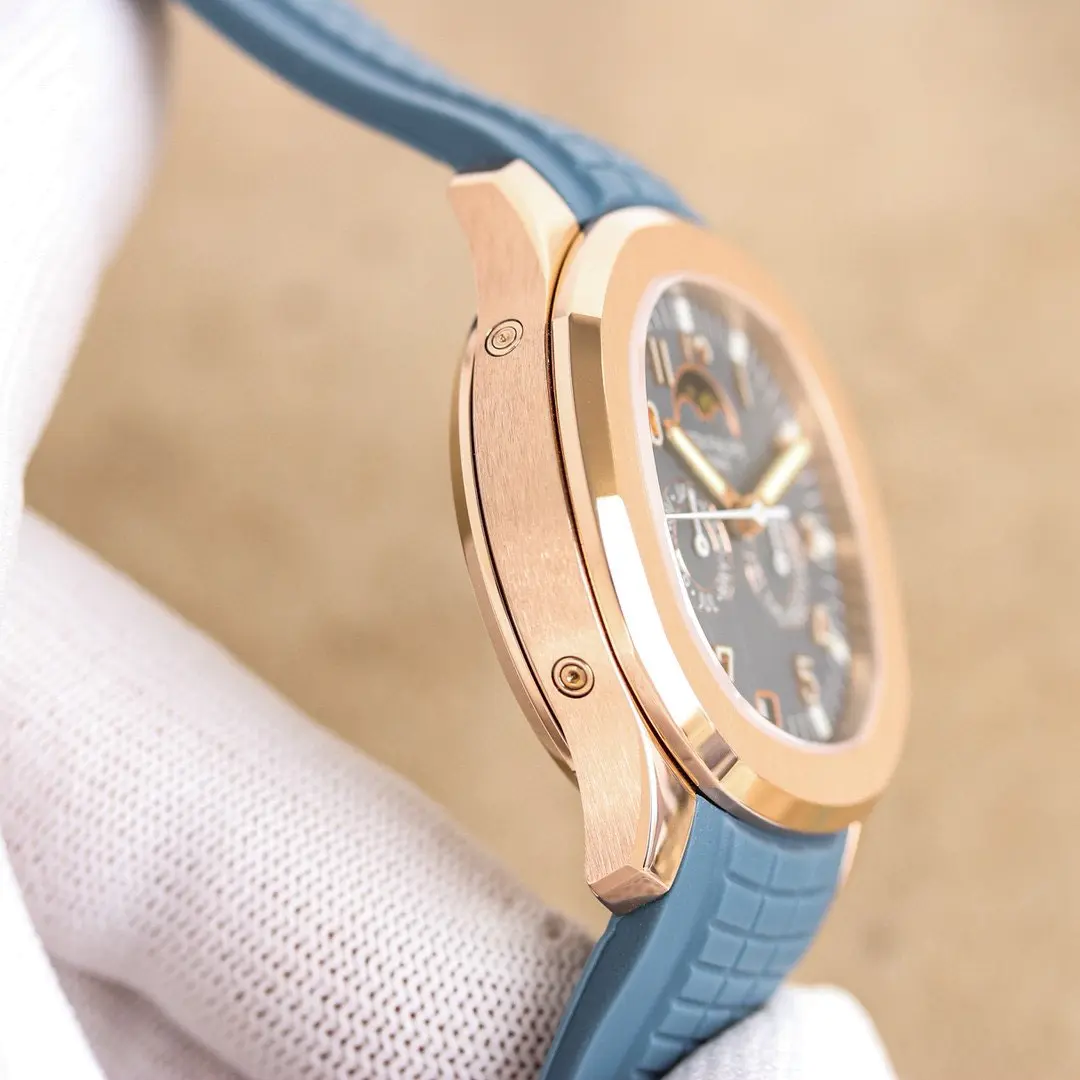 Patek Philippe AQUANAUT Series 5261R-001 39.99mm - Image 6