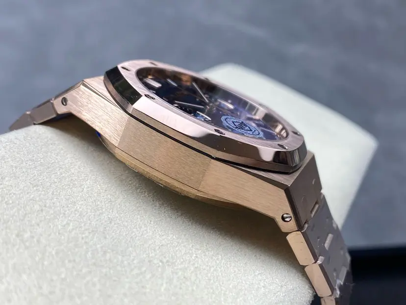 Audemars Piguet Royal Oak Chronograph Rose Gold Blue Dial 41mm Ref. 26240OR.OO.1320OR.05 - Image 6