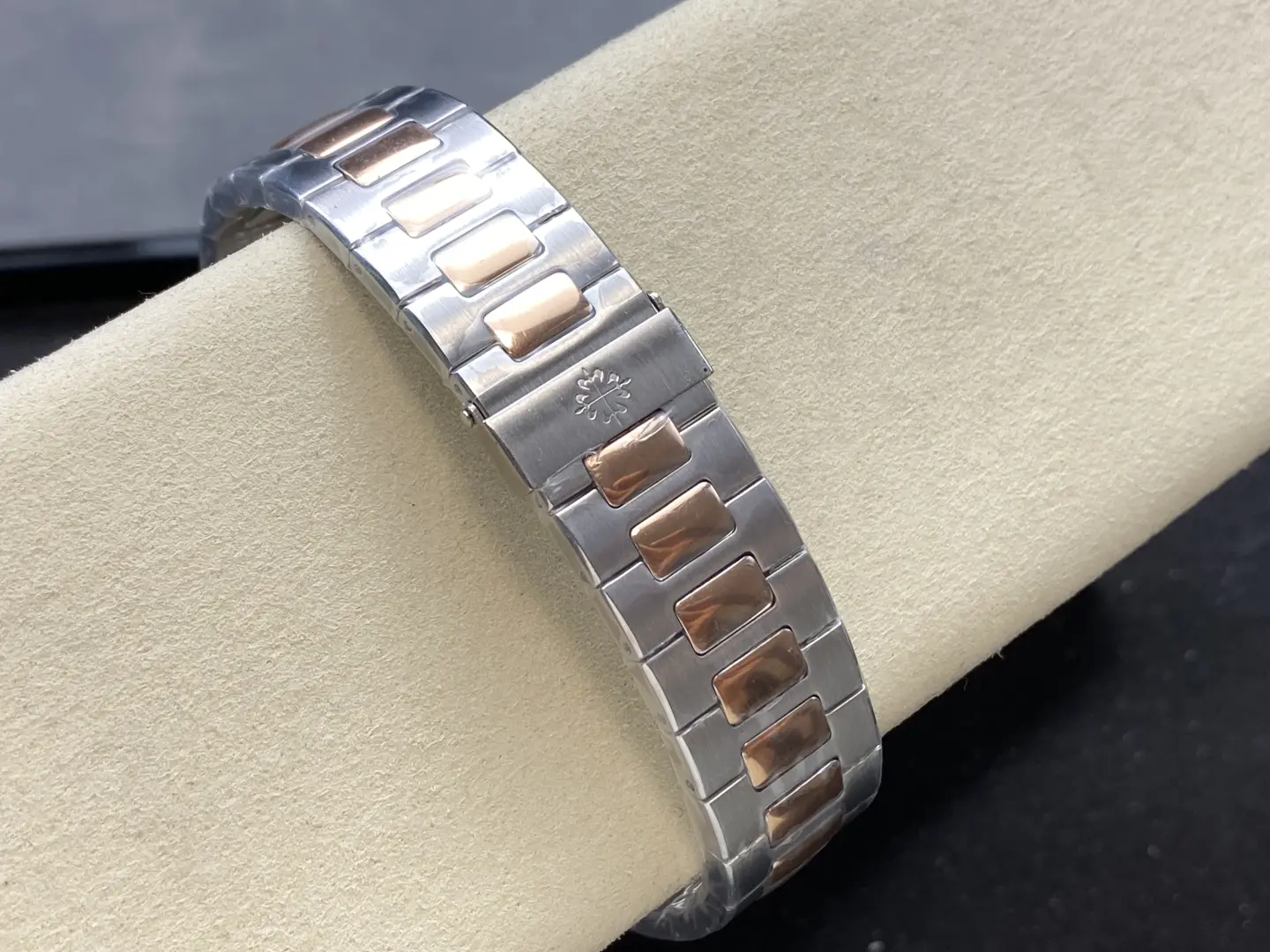 Patek Philippe Watches Nautilus 5980/1AR-001 - Image 10