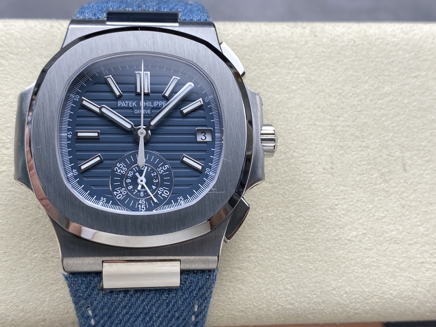 Patek Philippe Sport Elegance Series 5980/60G-001 - Image 2