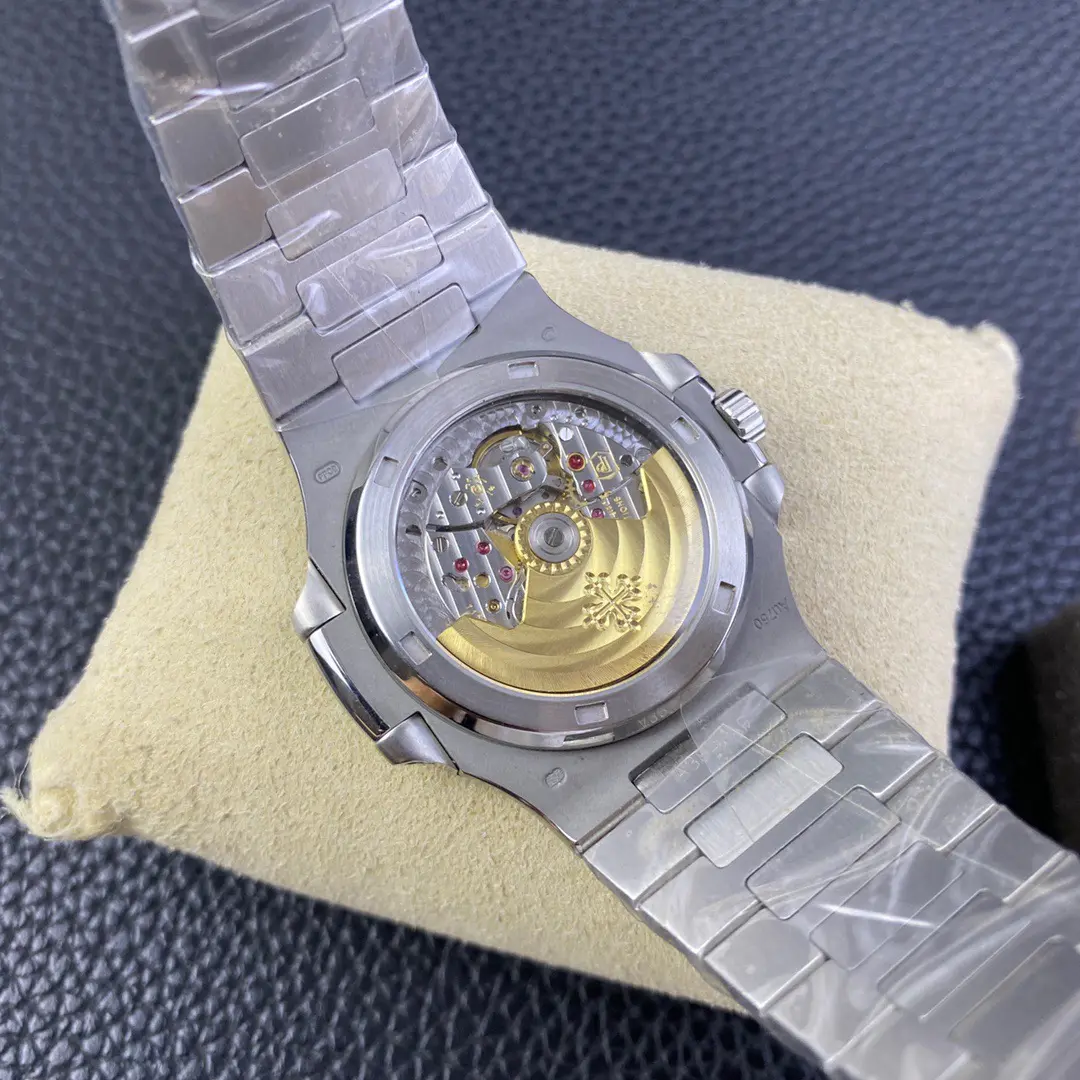 Patek Philippe Nautilus 5719/10G-010 - Image 8
