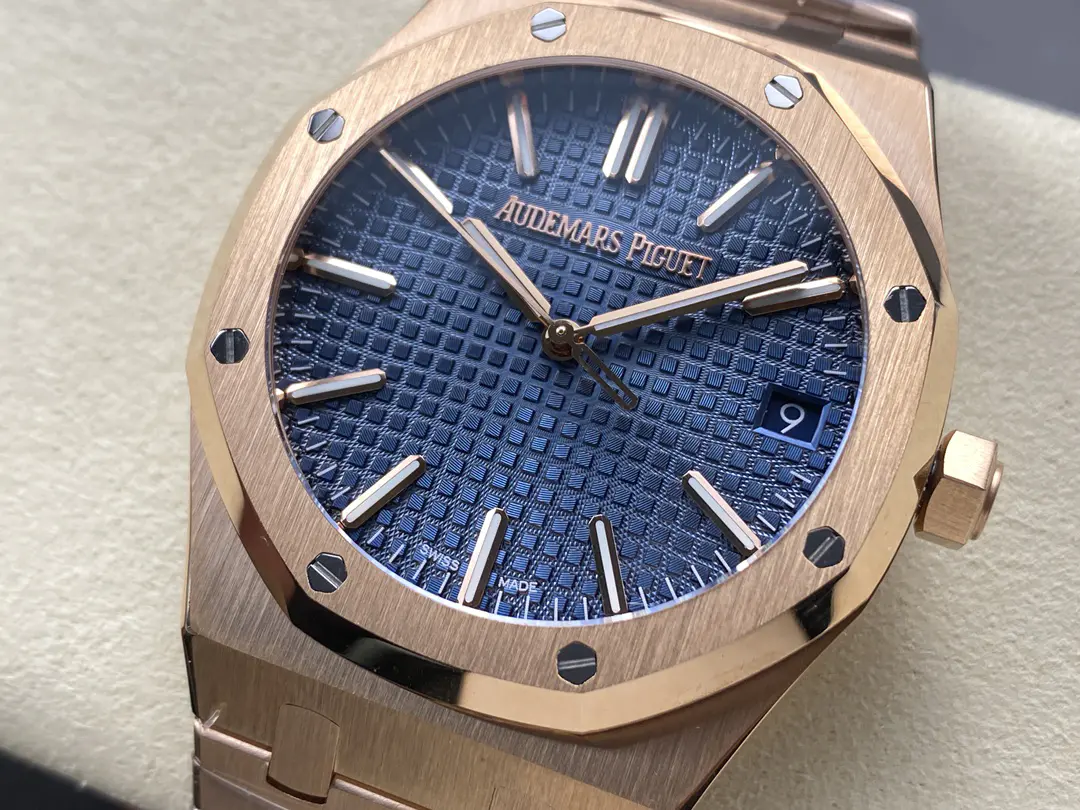 ROYAL OAK SELFWINDING "50TH ANNIVERSARY" Ref. 15510OR.OO.1320OR.01 - Image 3