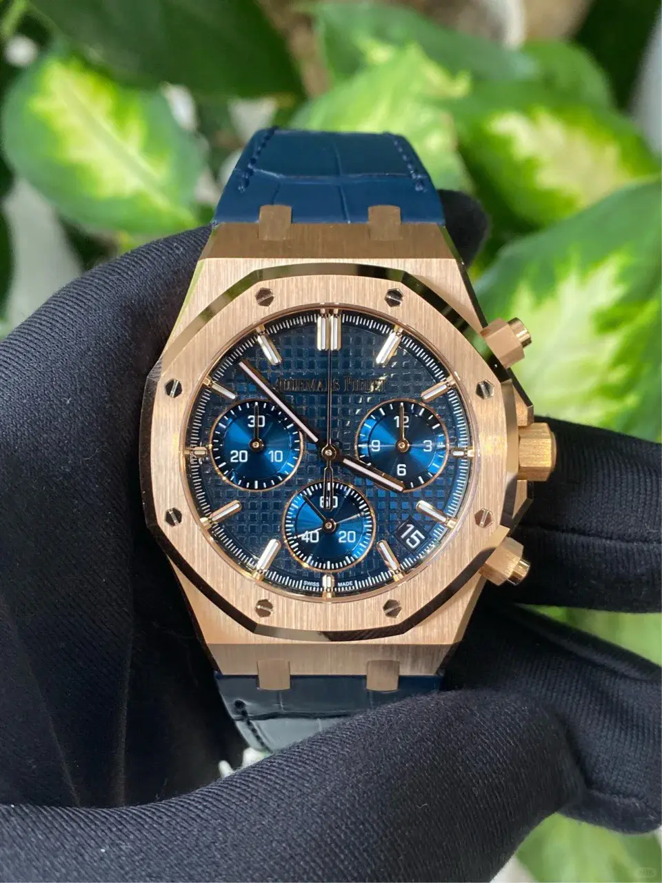 Audemars Piguet Royal Oak Chronograph Rose Gold Blue Dial 41mm Ref. 26240OR.OO.D315CR.02 - Image 2