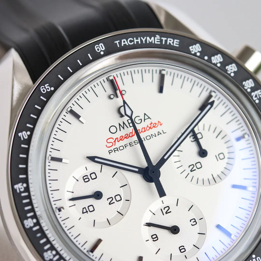 Omega Speedmaster Professional Moonwatch Steel White Dial 42mm Ref. 310.32.42.50.04.001 - Image 6