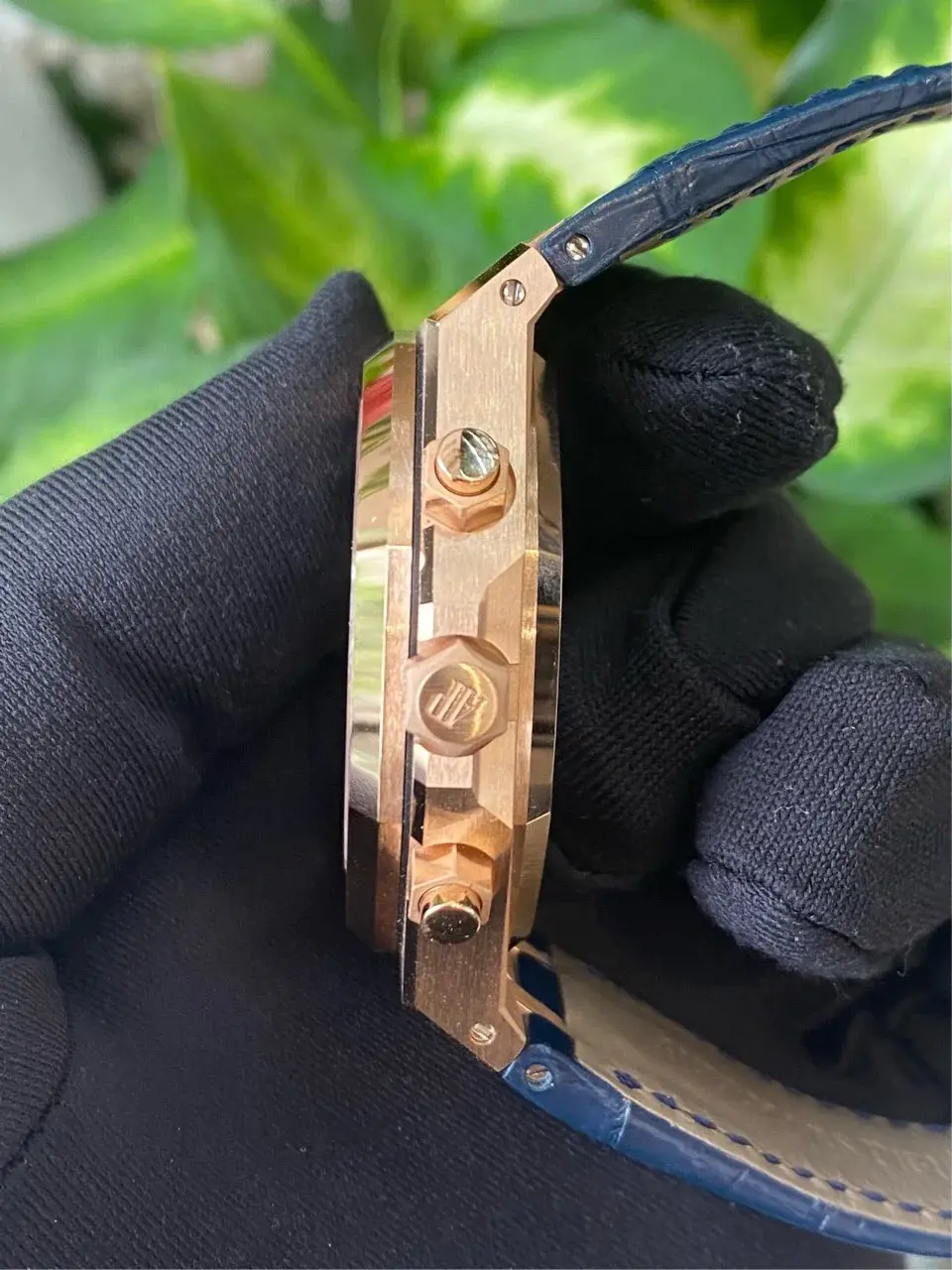 Audemars Piguet Royal Oak Chronograph Rose Gold Blue Dial 41mm Ref. 26240OR.OO.D315CR.02 - Image 4