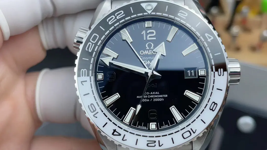 Omega Seamaster Planet Ocean 600m 43.5mm 215.33.44.22.01.001 - Image 2