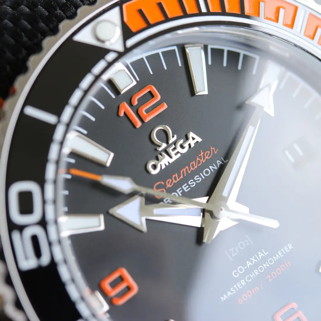 Omega Seamaster Planet Ocean 600m 43.5mm 215.32.44.21.01.001 - Image 5