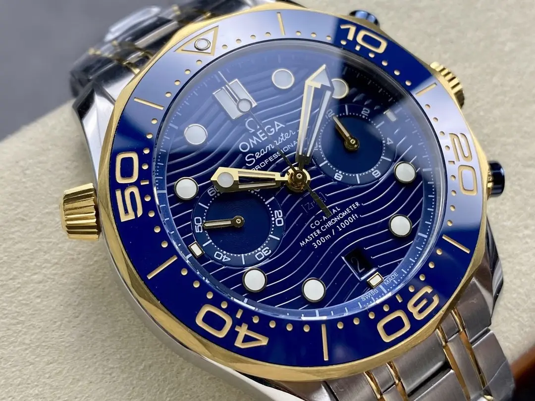 Omega Seamaster Diver 300m Steel Blue Dial 44mm Ref. 210.20.44.51.03.001 - Image 2