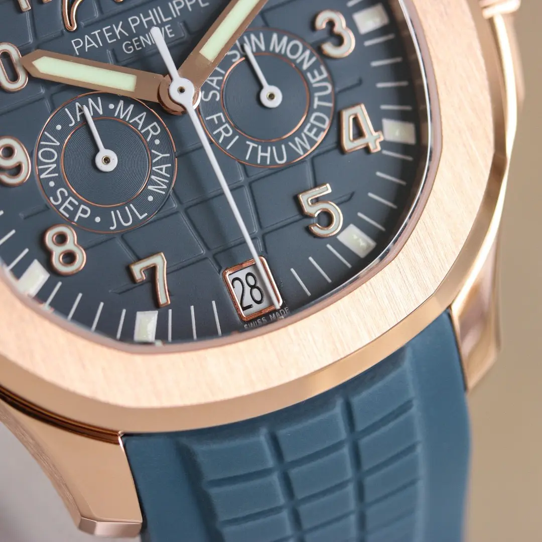 Patek Philippe AQUANAUT Series 5261R-001 39.99mm - Image 5
