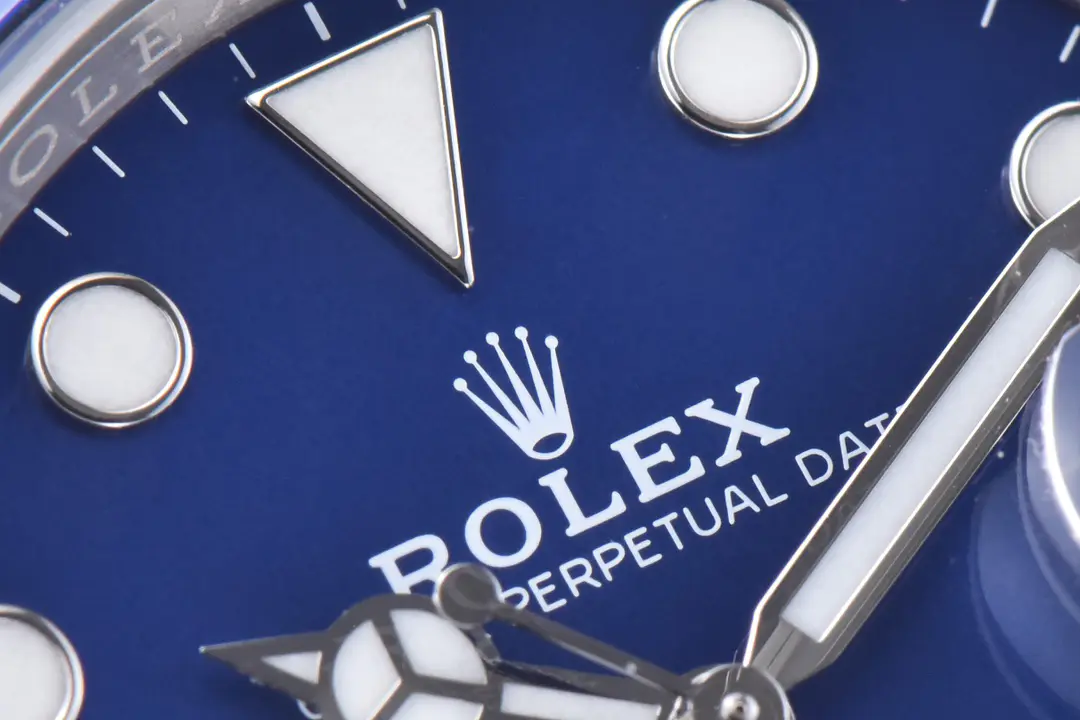 Rolex-Submariner-116619LB-97209 blue - Image 9