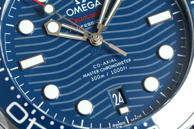 Omega Seamaster Diver 300m Steel Blue Dial 42mm Ref. 210.32.42.20.03.001 - Image 4