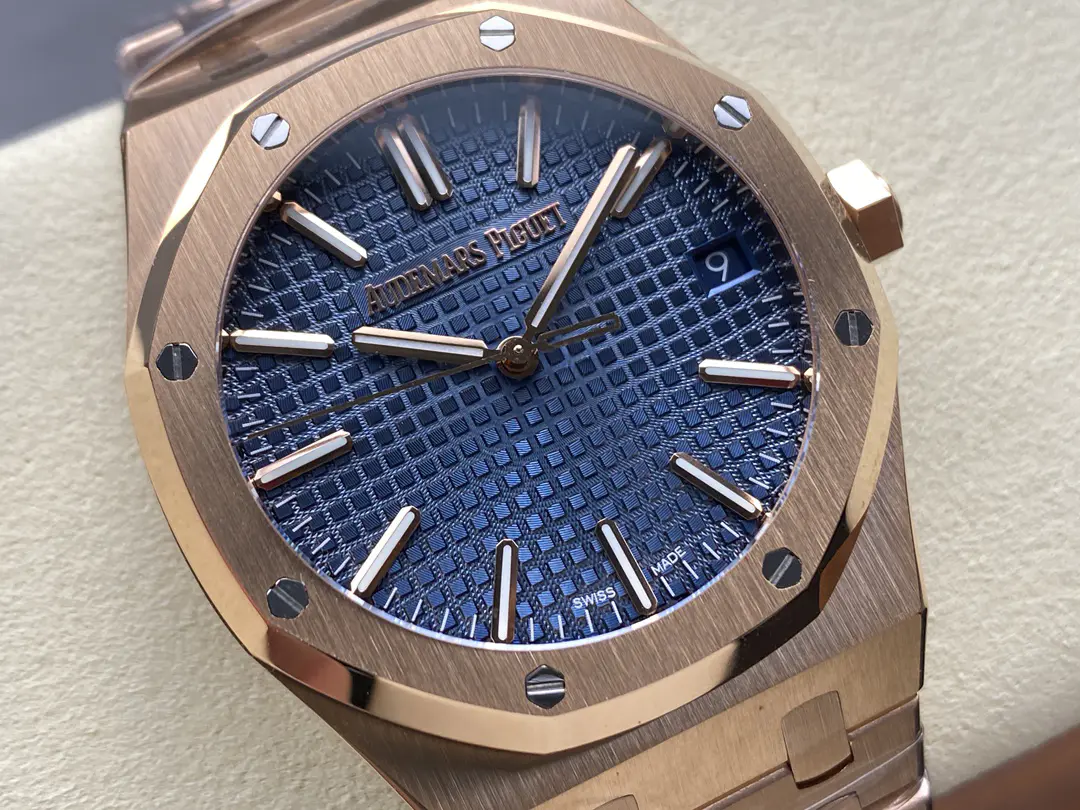 ROYAL OAK SELFWINDING "50TH ANNIVERSARY" Ref. 15510OR.OO.1320OR.01 - Image 2