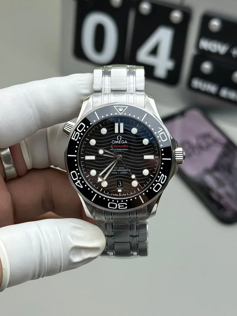 Omega Seamaster Diver 300m Steel Black Dial 42mm Ref. 210.30.42.20.01.001 - Image 2