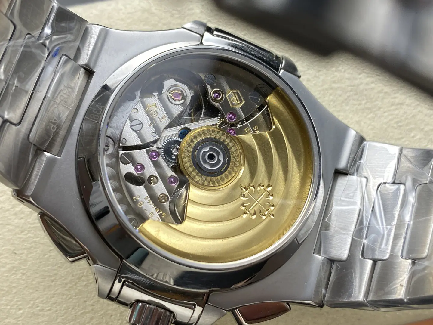 Patek Philippe Nautilus 5980/1A-019 - Image 9