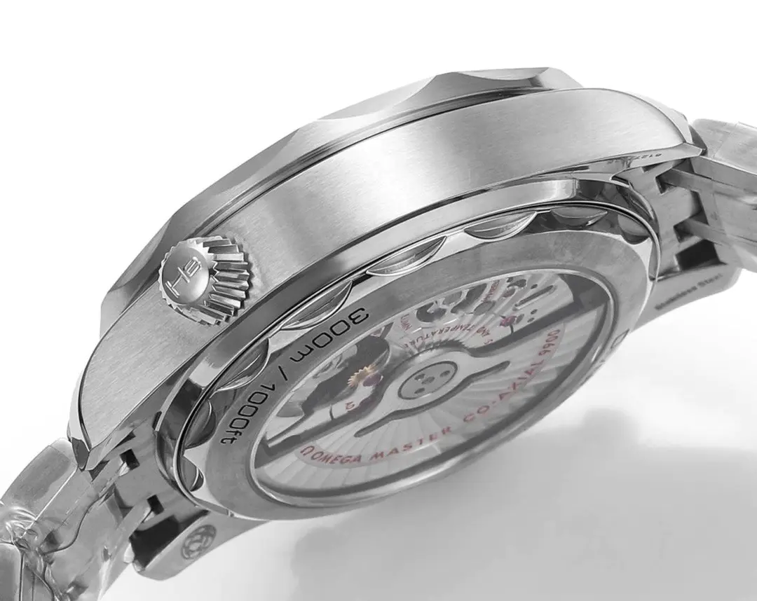 Omega Seamaster Diver 300M Chronograph Steel Grey Dial 44mm Ref. 210.30.44.51.06.001 - Image 6