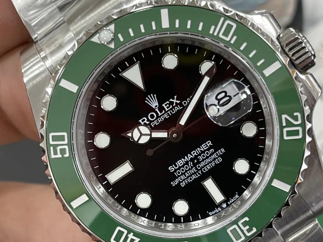 Rolex-Submariner-m126610lv-0002 - Image 7