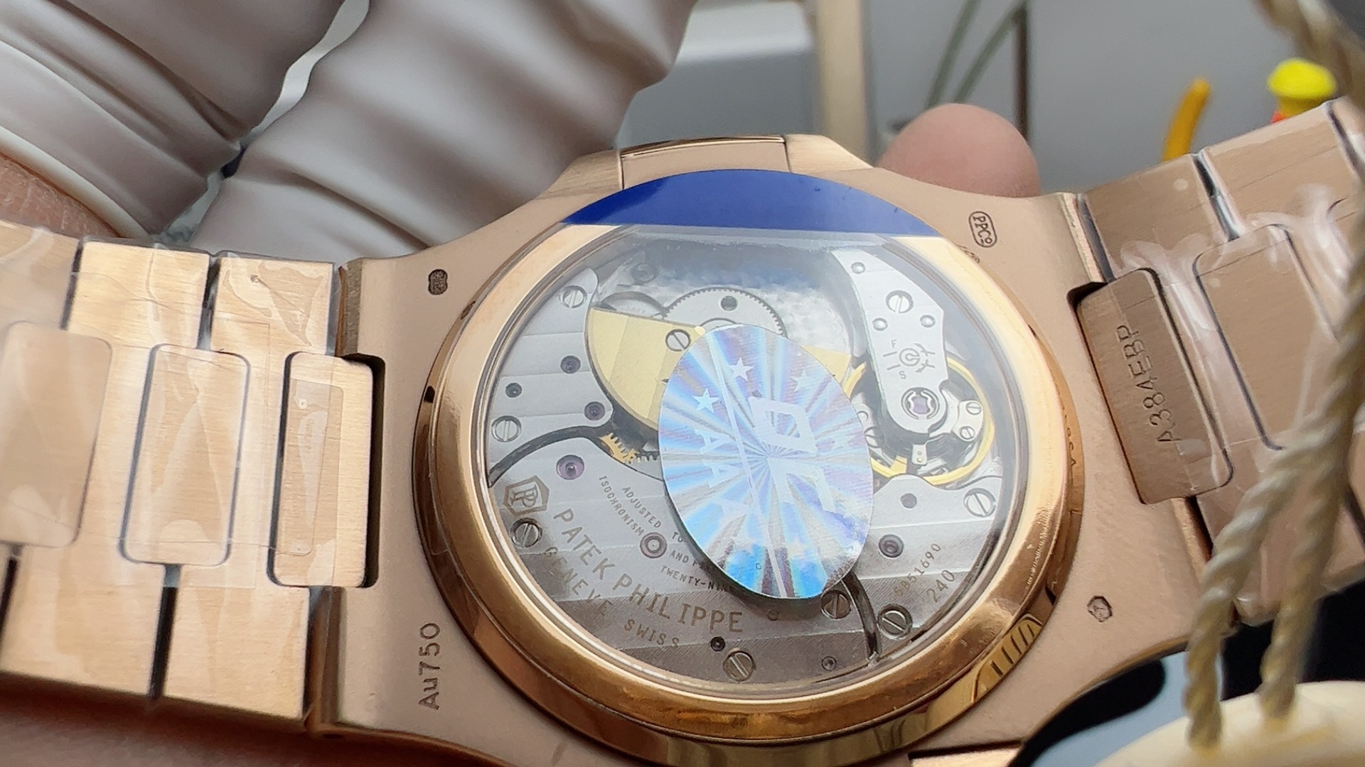 Swiss movement 1:1 super clone-Patek Philippe Nautilus Moon Phase Rose Gold Watch 5712/1R-001 - Image 6
