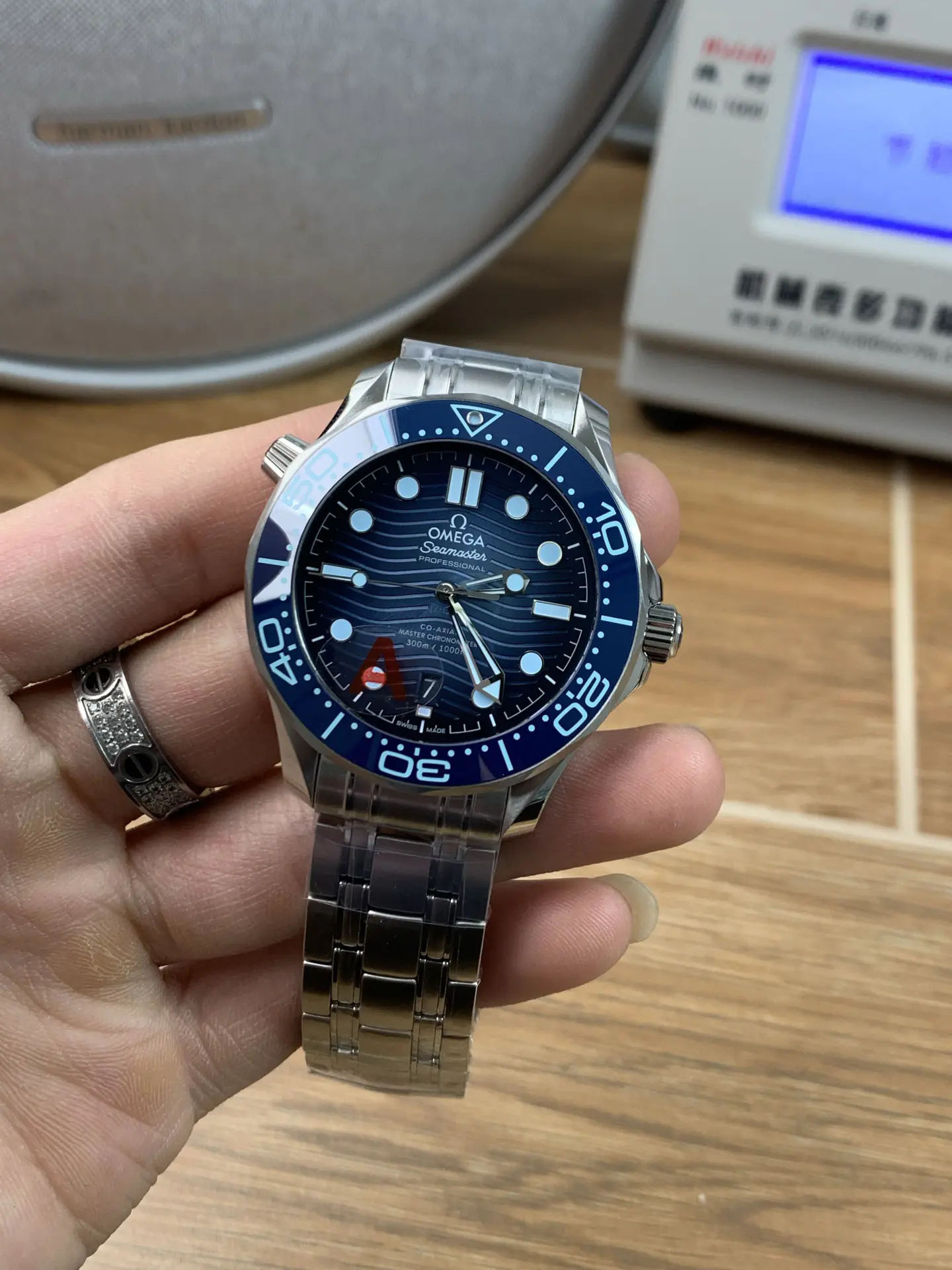 Omega Seamaster Diver 300M 210.30.42.20.03.003 - Image 2