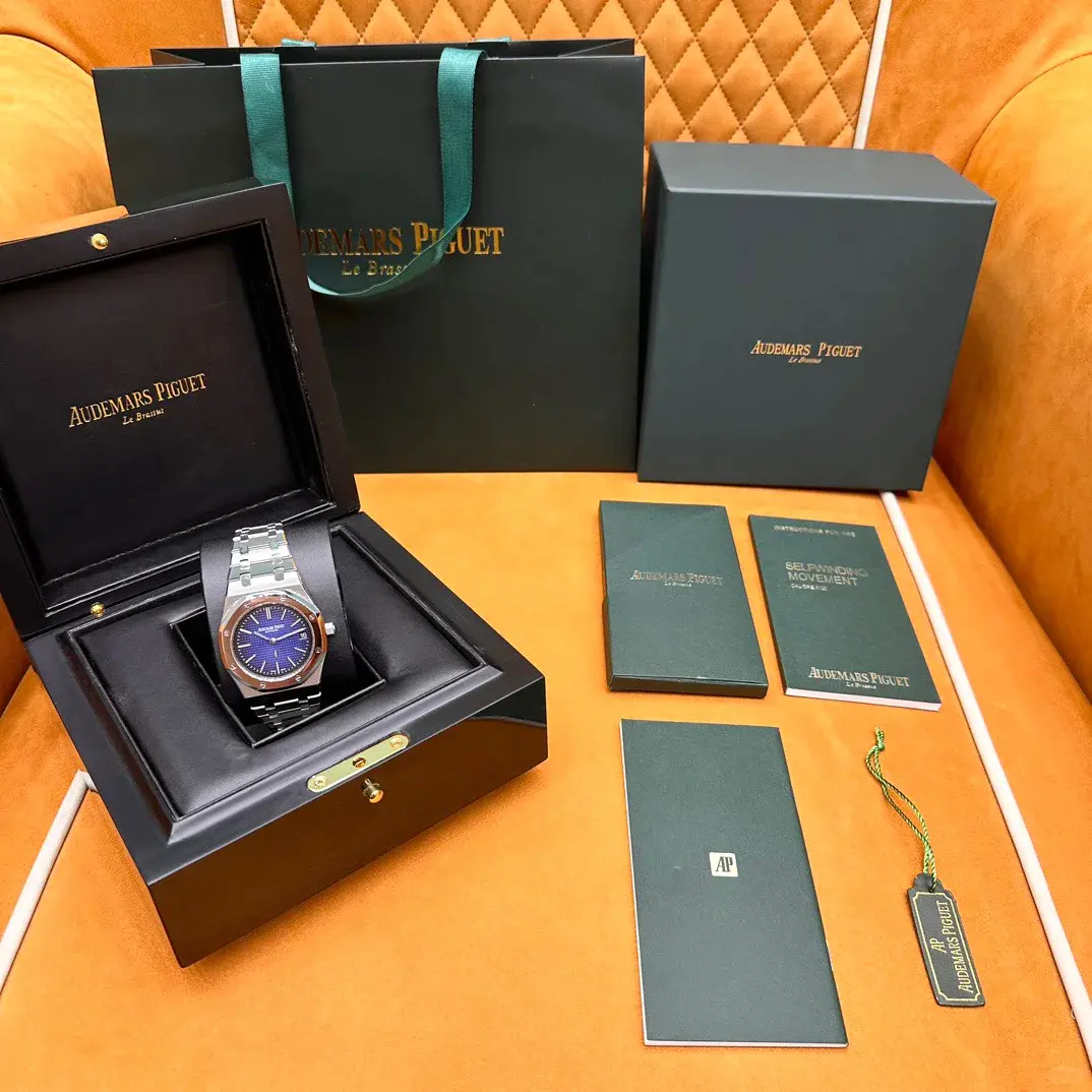 Audemars Piguet Royal Oak Series 15202 IP OO.1240IP.01 39mm - Image 7