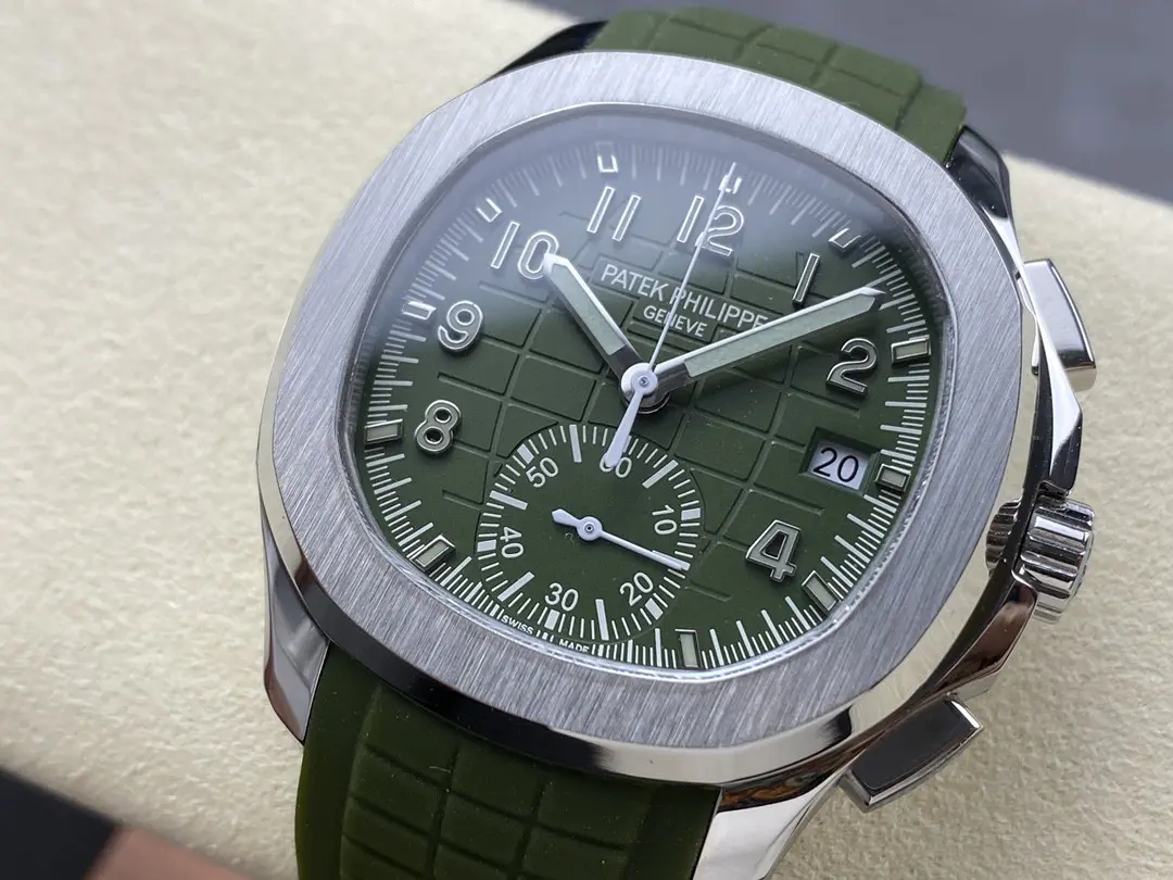 Patek Philippe Aquanaut Khaki Green 5968G-010 - Image 4