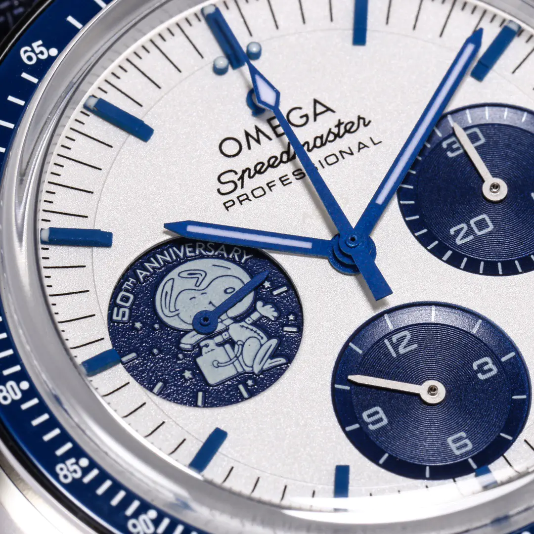 Omega Speedmaster Professional Moonwatch "Silver Snoopy Award" Steel Silver Dial 42mm Ref. 310.32.42.50.02.001 - Image 5