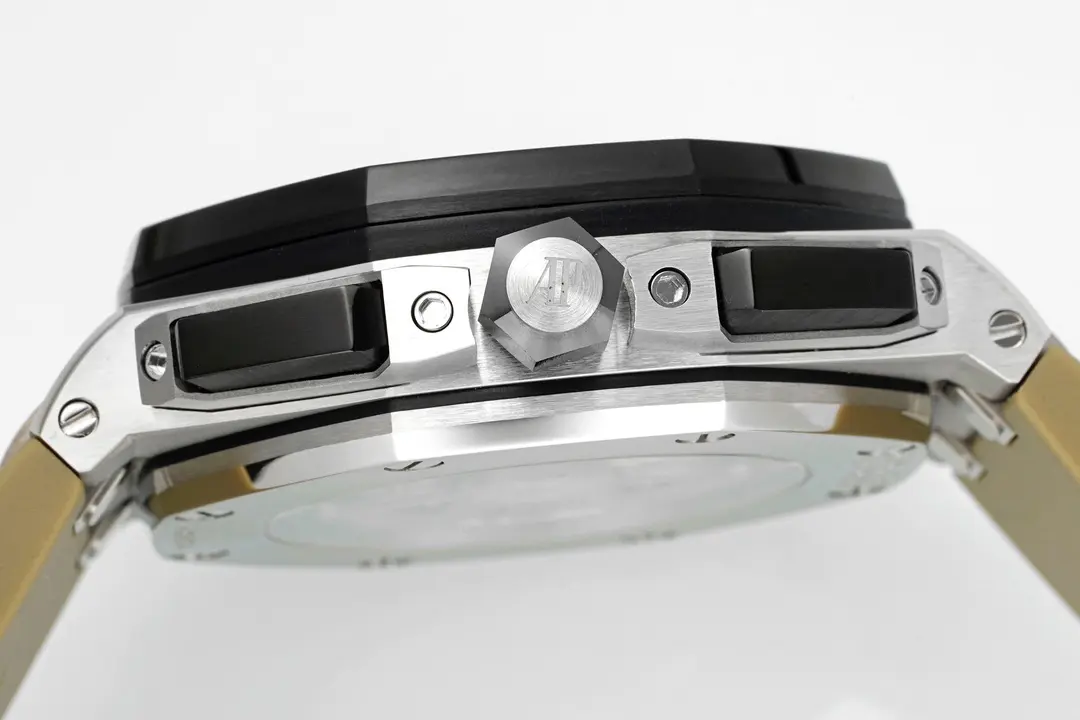 Audemars Piguet Royal Oak Offshore Chronograph Steel Brown Dial 43mm Ref. 26420SO.OO.A600CA.01 - Image 7