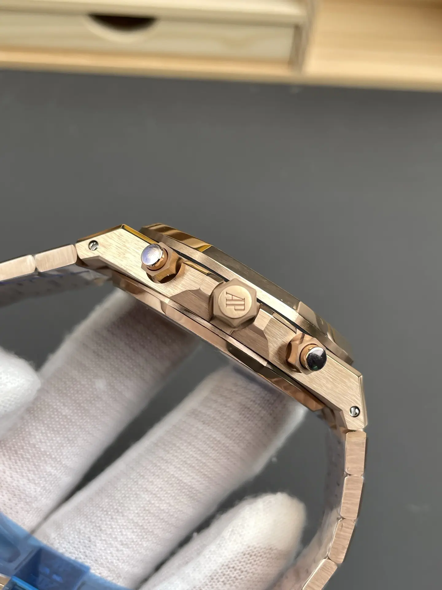 Audemars Piguet Royal Oak Chronograph Rose Gold Black Dial 41mm Ref. 26240OR.OO.1320OR.02 - Image 7