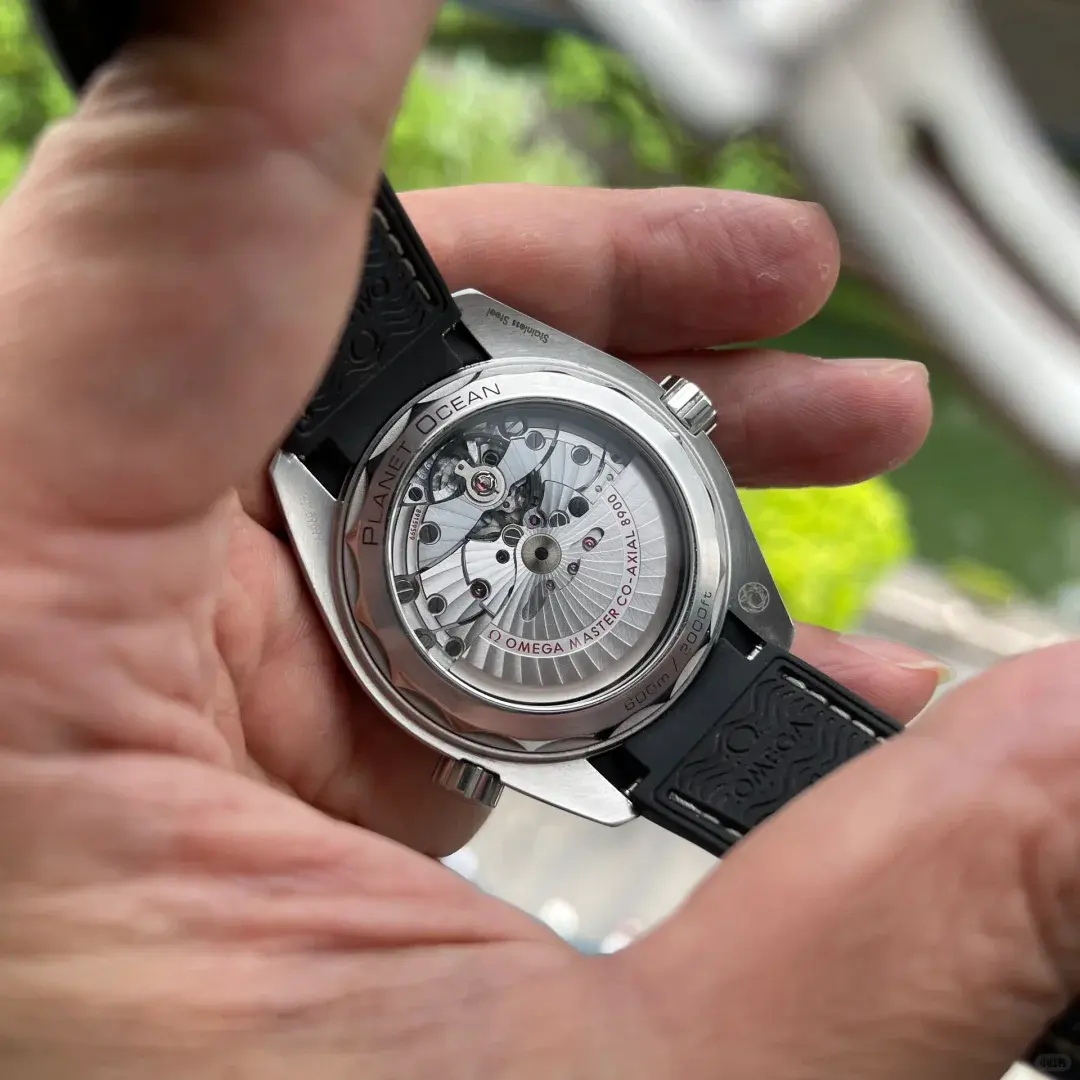 Omega Seamaster Planet Ocean 600m 43.5mm 215.33.44.21.01.001 - Image 6