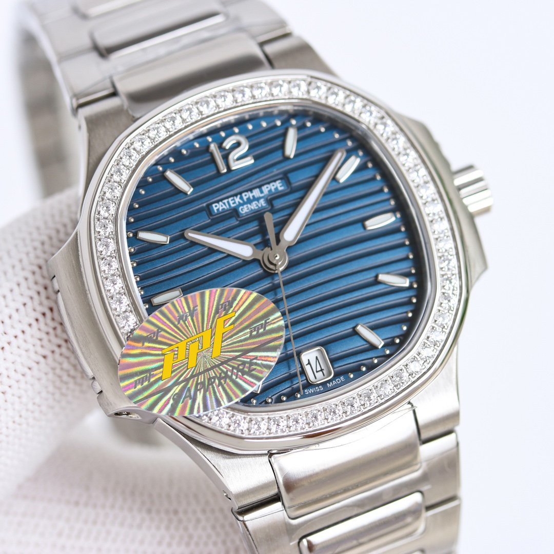 Patek Philippe Nautilus Steel 7118-1200A-001 - Image 4